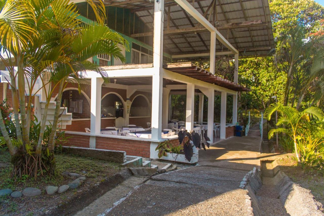 Hotel Costa Real Playa Ladrilleros 外观 照片