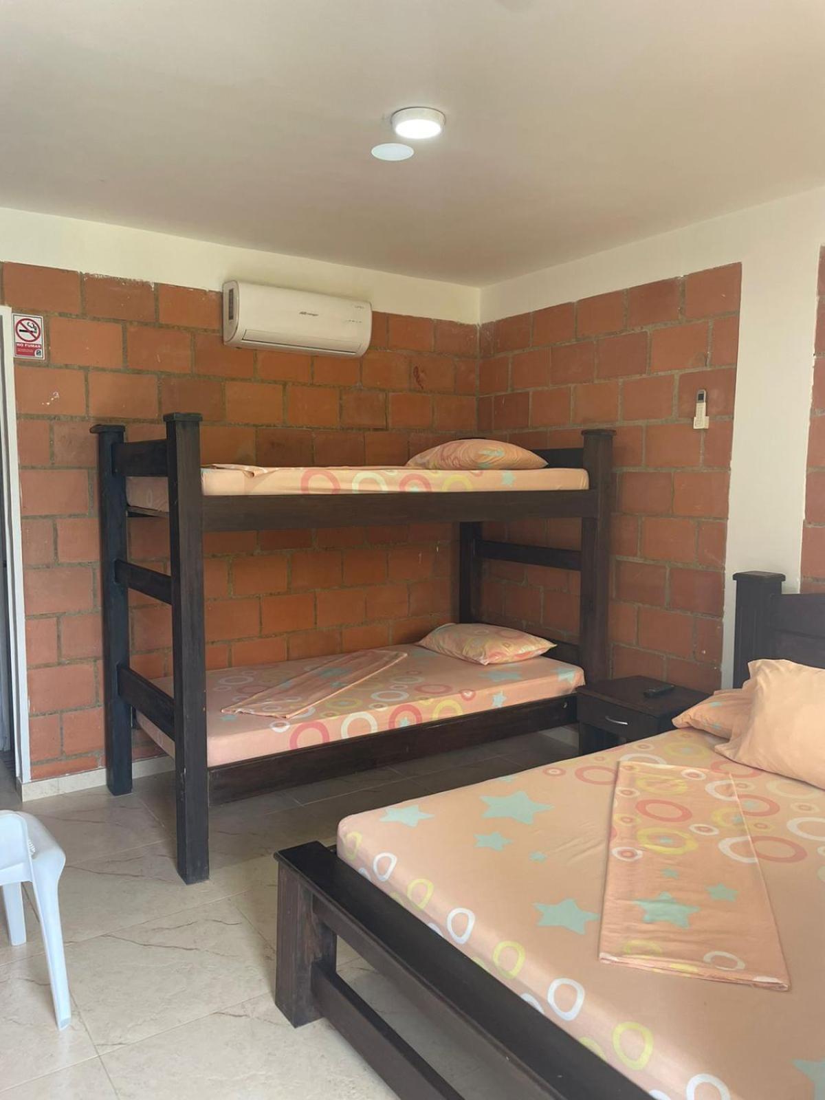 Hotel Costa Real Playa Ladrilleros 外观 照片