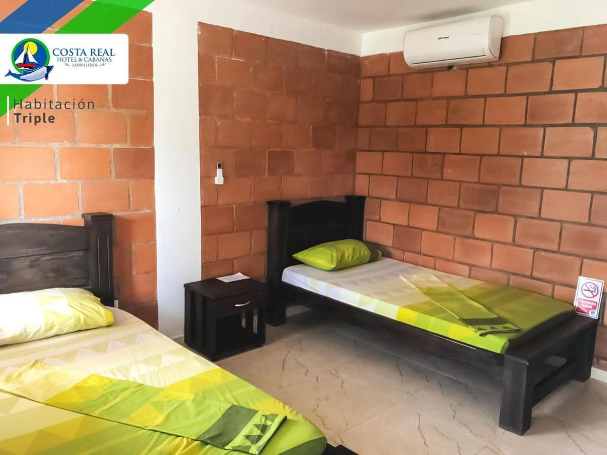 Hotel Costa Real Playa Ladrilleros 外观 照片